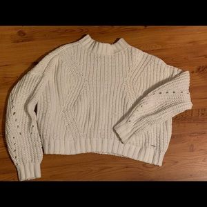 Hollister chunky knit cropped sweater